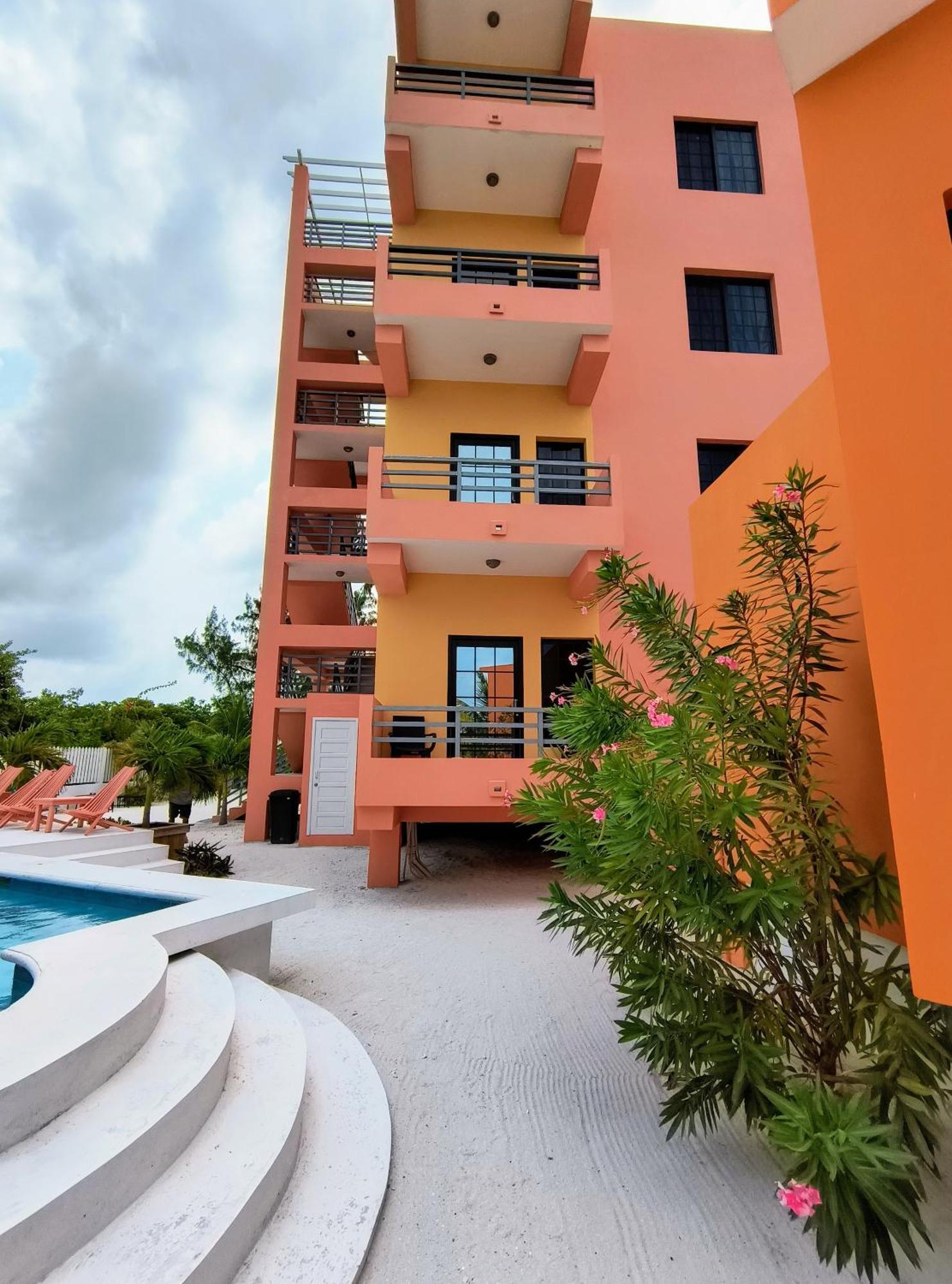Bay Towers Aparthotel เคย์คอล์กเกอร์ ภายนอก รูปภาพ